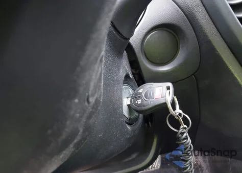 2013 Nissan Juke S z USA, uszkodzony, nr VIN JN8AF5MR8DT216289